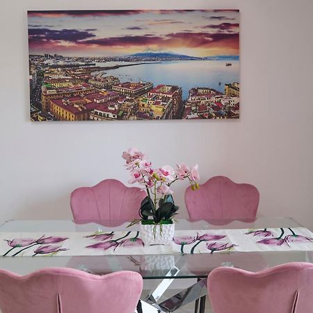 Napoli Central Lumina Suites Екстер'єр фото