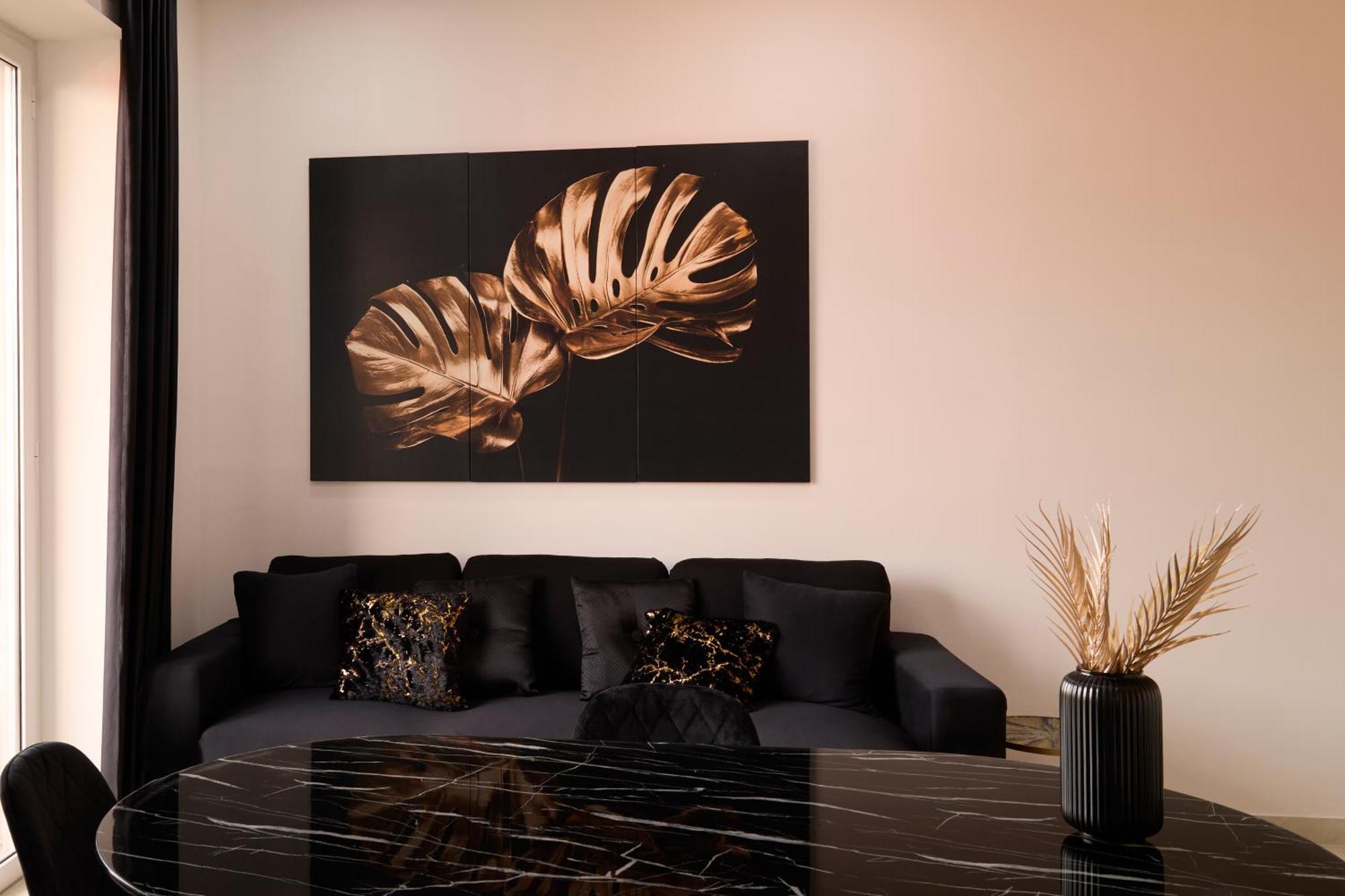 Napoli Central Lumina Suites Екстер'єр фото