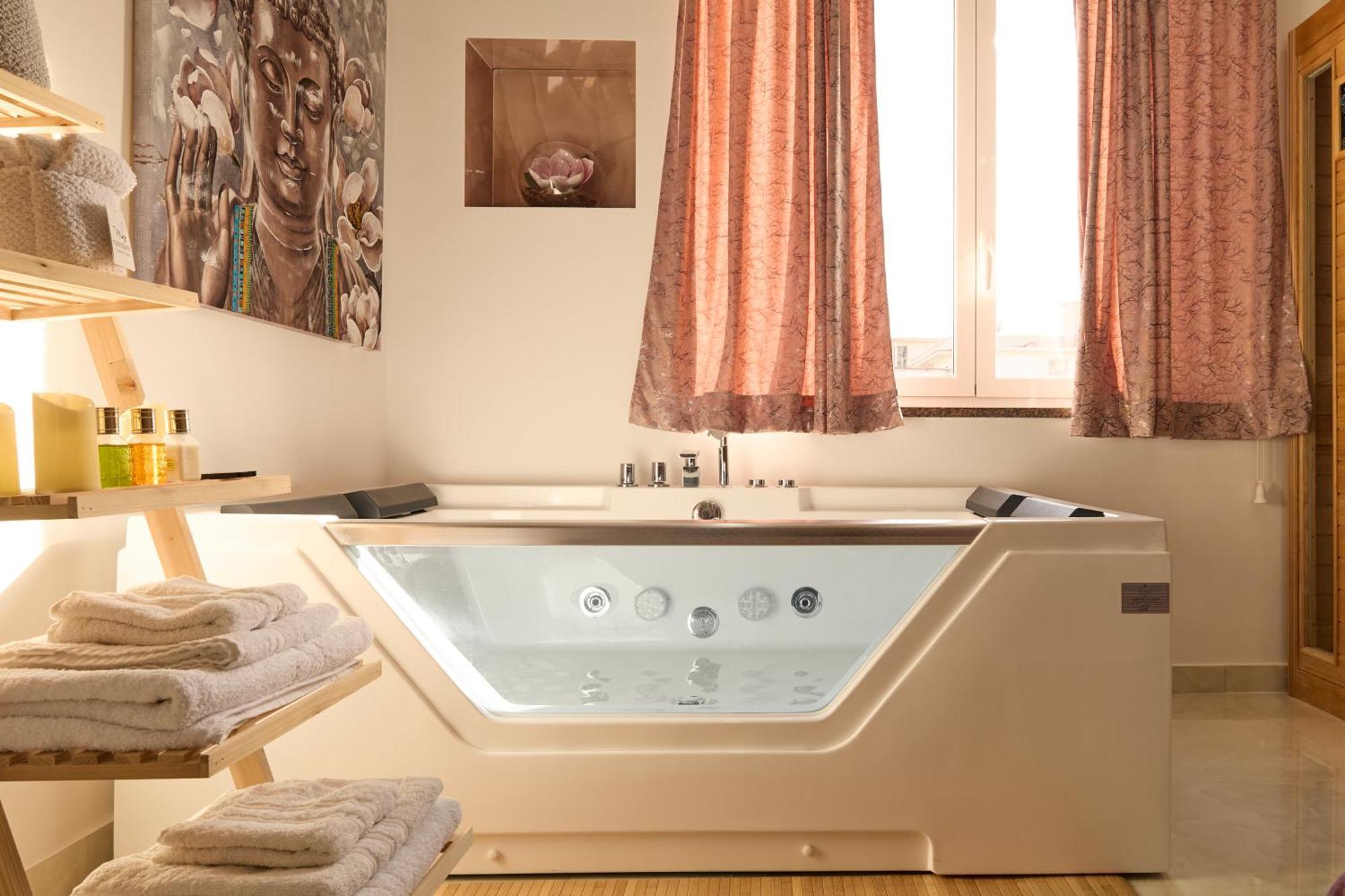 Napoli Central Lumina Suites Екстер'єр фото